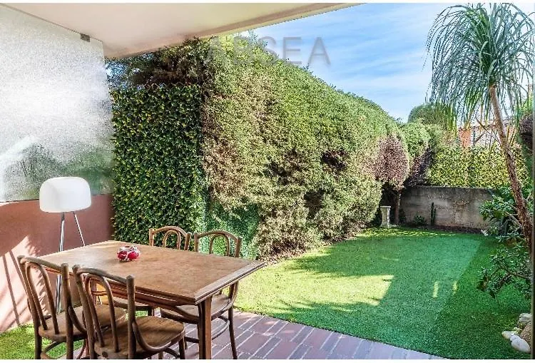 Apartmán Studio 4 Personnes Belles Terres Nice , Piscine